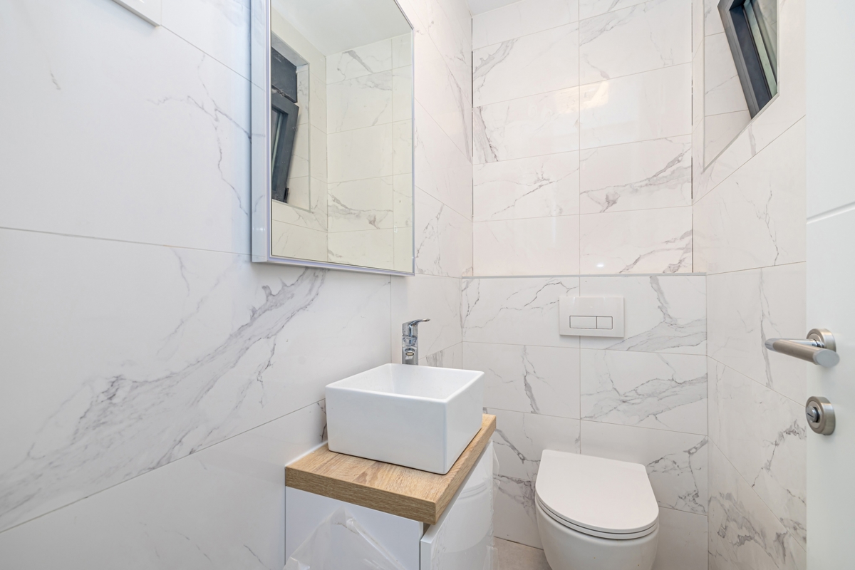 Mesto Krk - Luksuzni apartma v pritličju