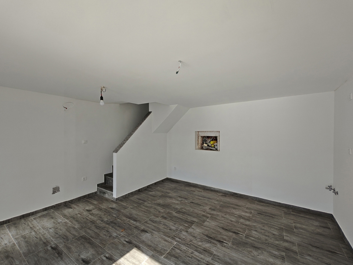 Bribir - Obnovljena kamnita hiša z bazenom