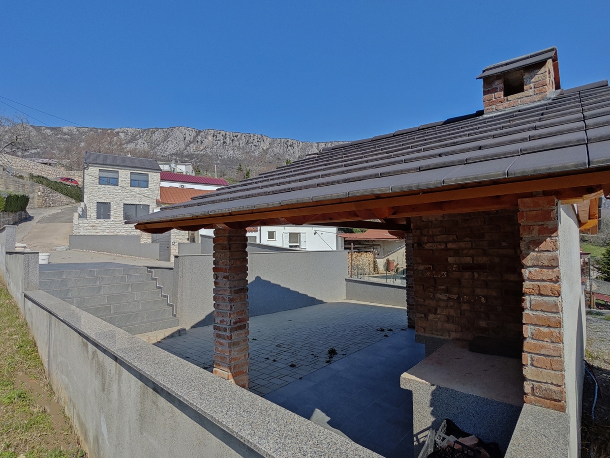 Bribir - Obnovljena kamnita hiša z bazenom