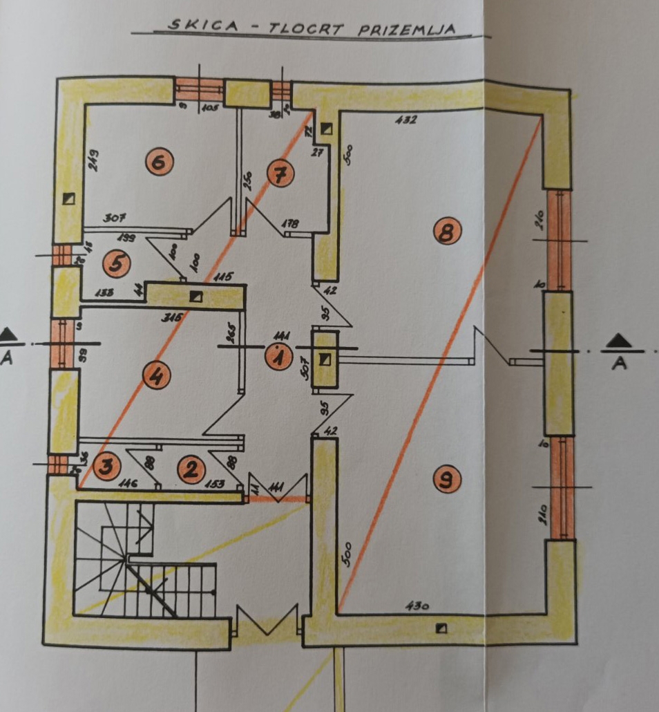 RIJEKA, BULEVARD - Trisobno stanovanje s parkirnim mestom