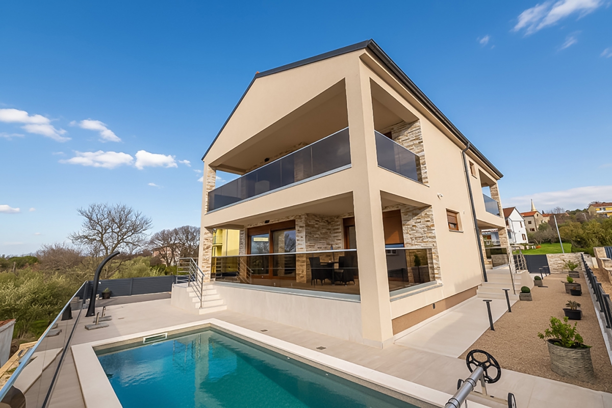 MALINSKA - Luksuzna vila s panoramskim pogledom na morje