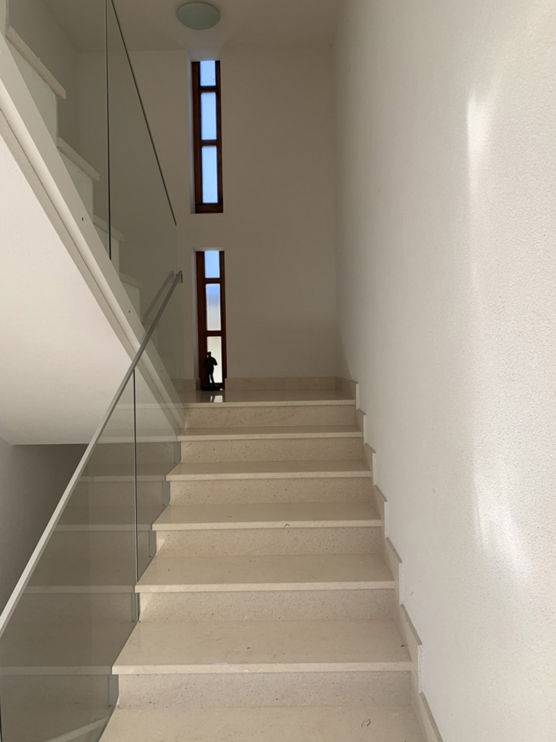 MESTO KRK - Penthouse prvi red do morja