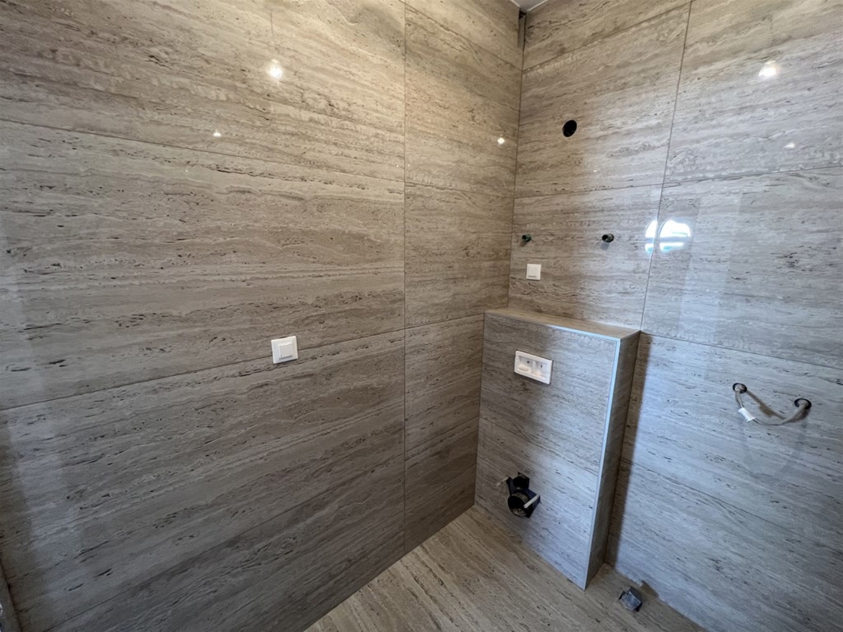 MESTO KRK - Penthouse prvi red do morja
