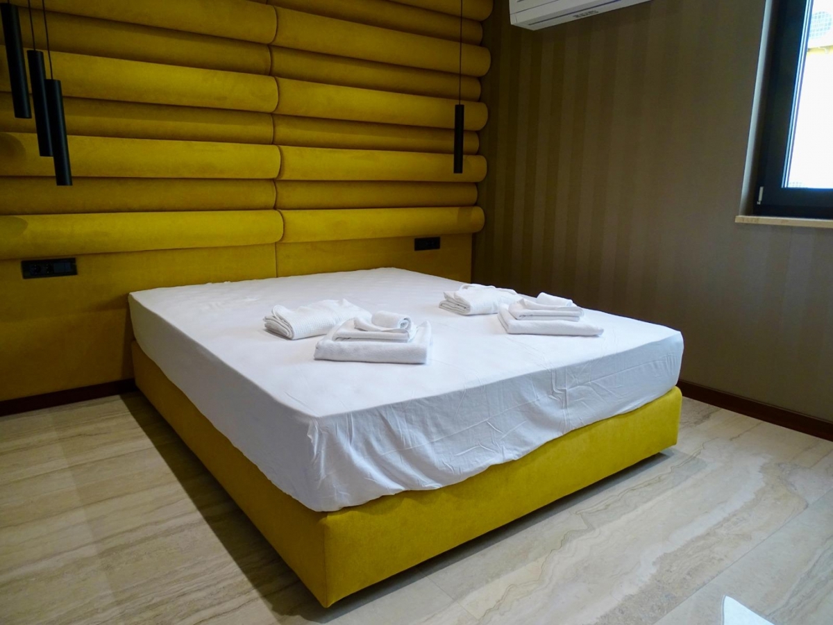 OTOK KRK, MALINSKA - Penthouse z bazenom le 150 metrov od morja