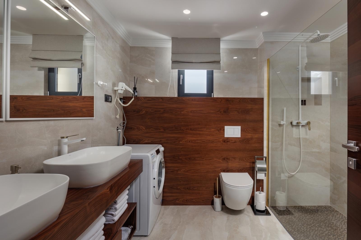 OTOK KRK, MALINSKA - Penthouse z bazenom le 150 metrov od morja