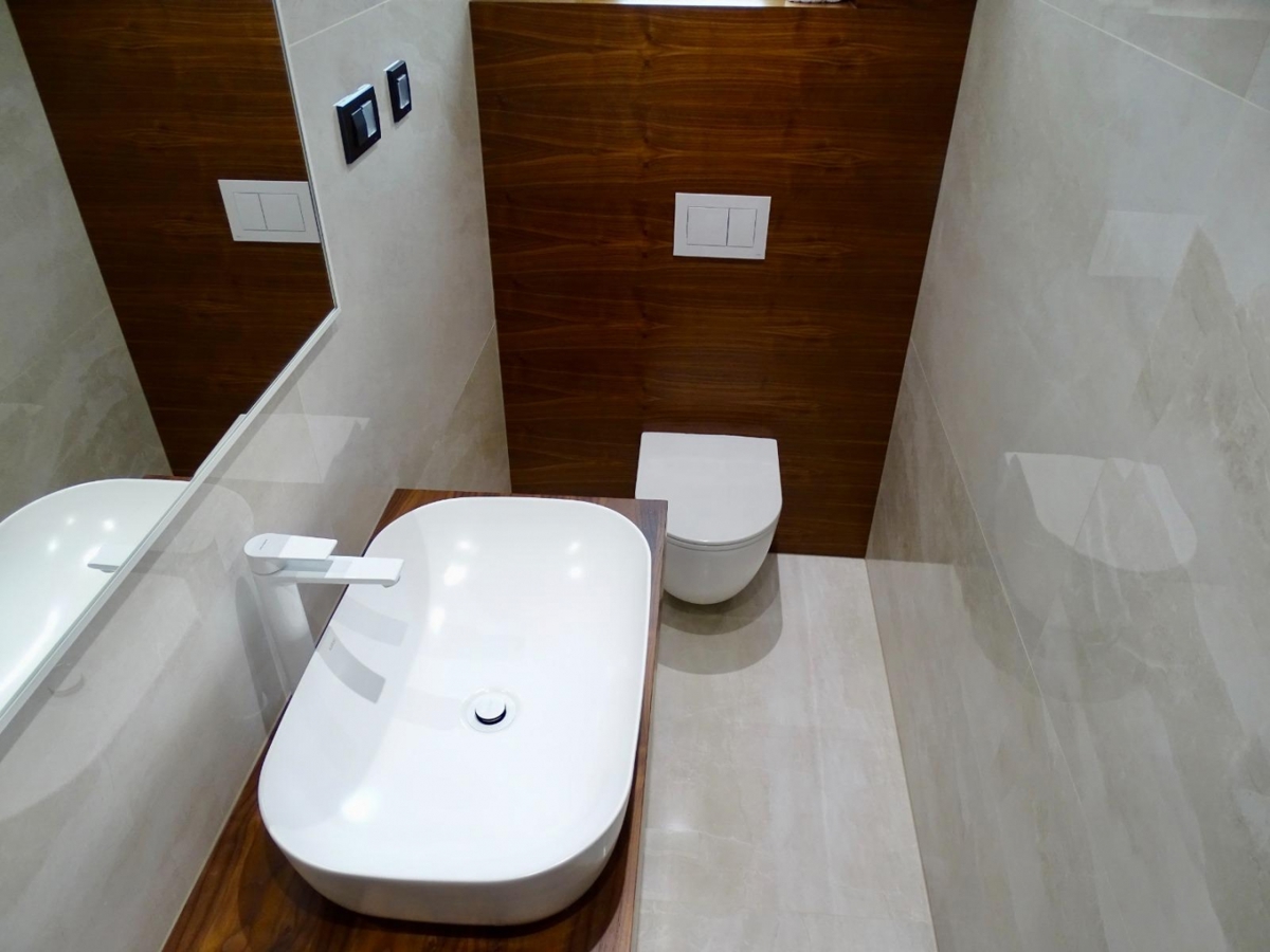 OTOK KRK, MALINSKA - Penthouse z bazenom le 150 metrov od morja