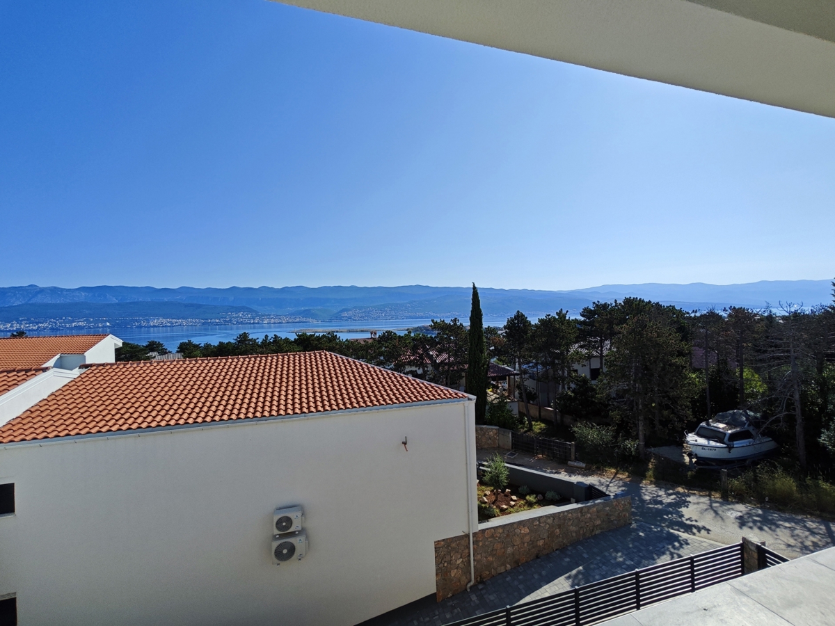 OTOK KRK, ŠILO - Penthouse s pogledom na morje