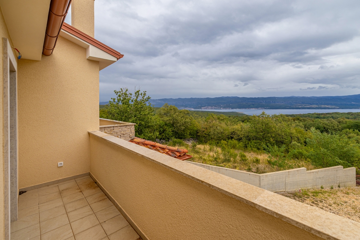 OTOK KRK, RISIKA - Dva dvojčka z enim bazenom
