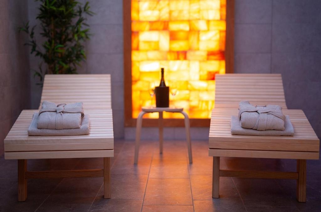 FUŽINE - Luksuzna vila z bazenom in velikim vrtom