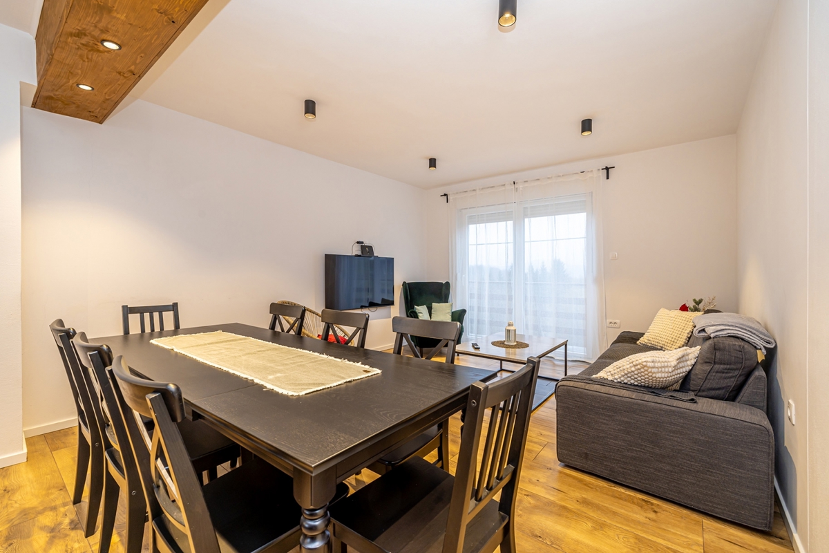 RAVNA GORA - Hiša s savno in jacuzzijem