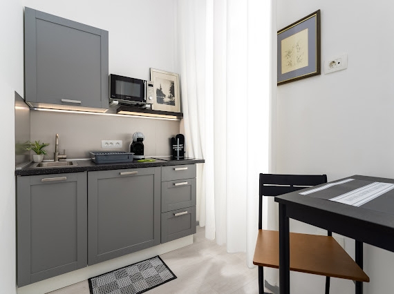 RIJEKA, CENTER – Tri elegantna stanovanja na vrhunski lokaciji