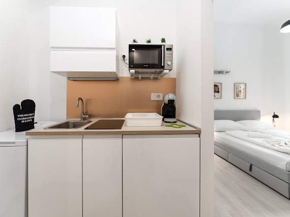 RIJEKA, CENTER – Tri elegantna stanovanja na vrhunski lokaciji