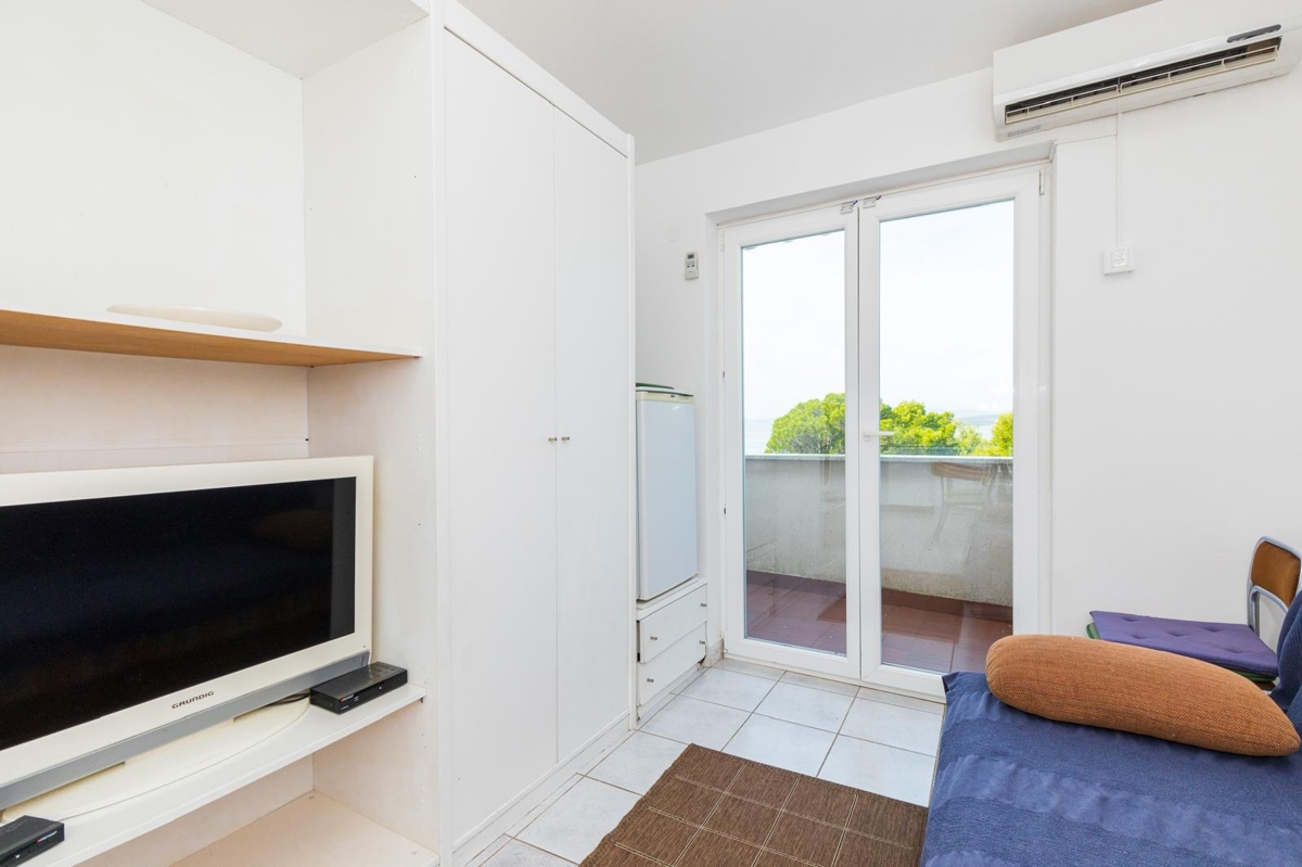 OTOK KRK, PUNAT - Hiša prva vrsta ob morju