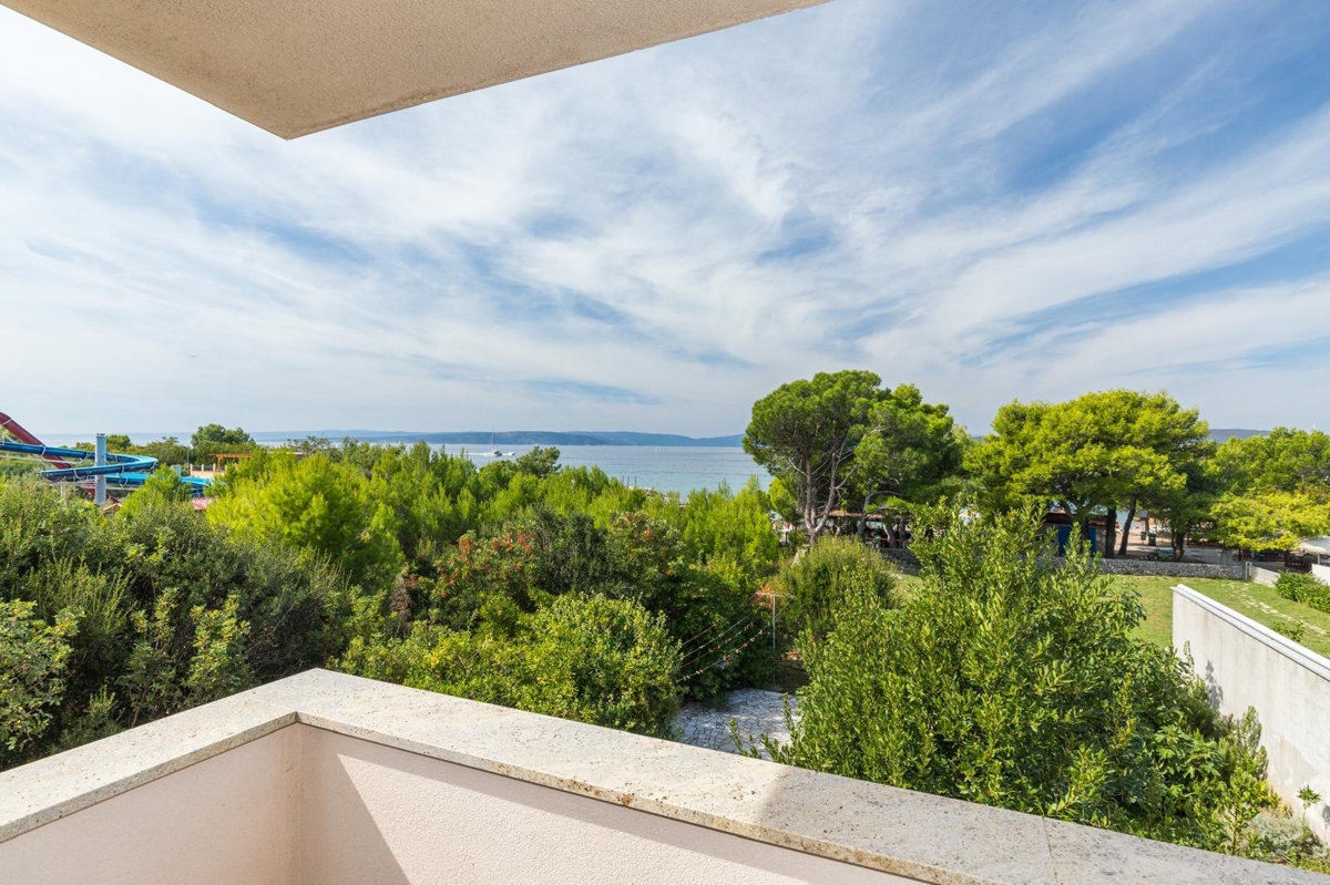 OTOK KRK, PUNAT - Hiša prva vrsta ob morju