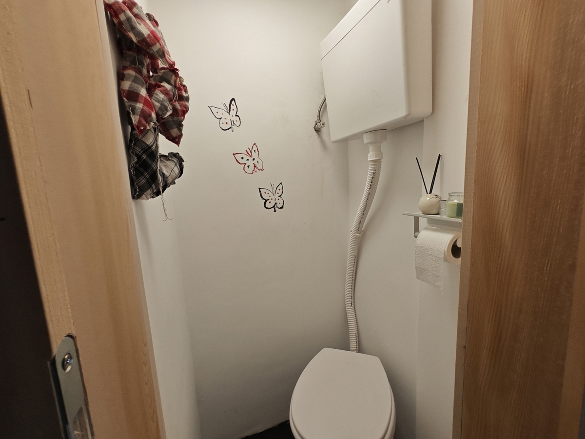 GORSKI KOTAR, FUŽINE - Hiša dvojček, popolnoma adaptirana