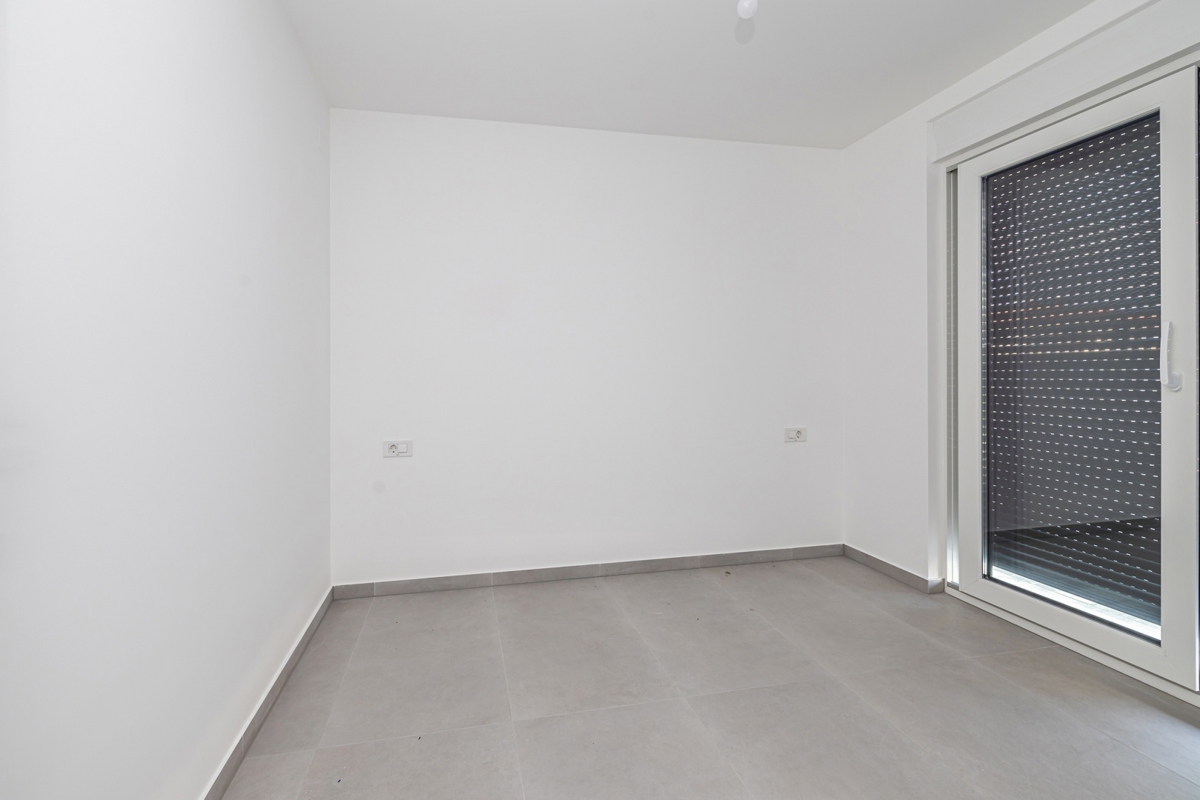 MALINSKA - Dva apartmaja z bazenom v novogradnji