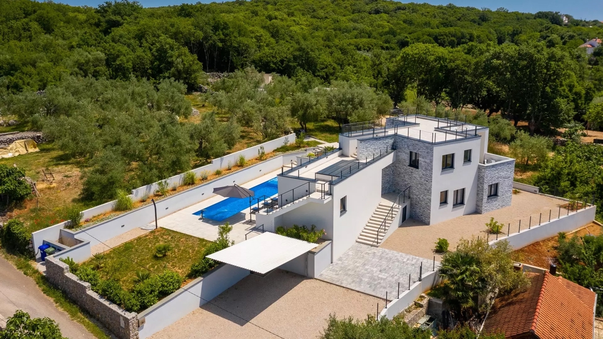 OTOK KRK - Luksuzna vila modernega dizajna 