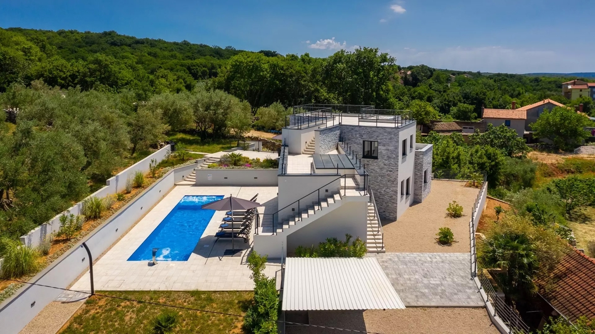 OTOK KRK - Luksuzna vila modernega dizajna 