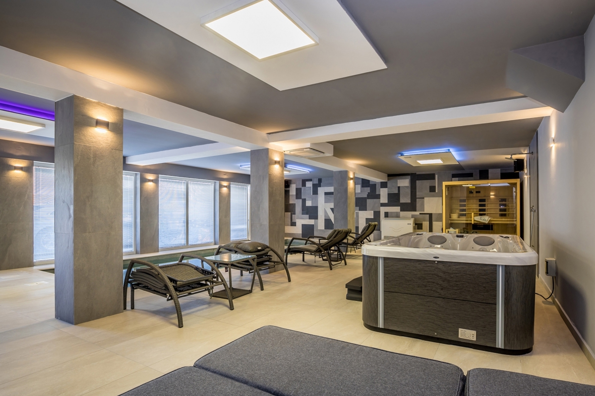 ČIŽIĆI – Luksuzna apartmajska vila z wellnessom in bazenom ob morju