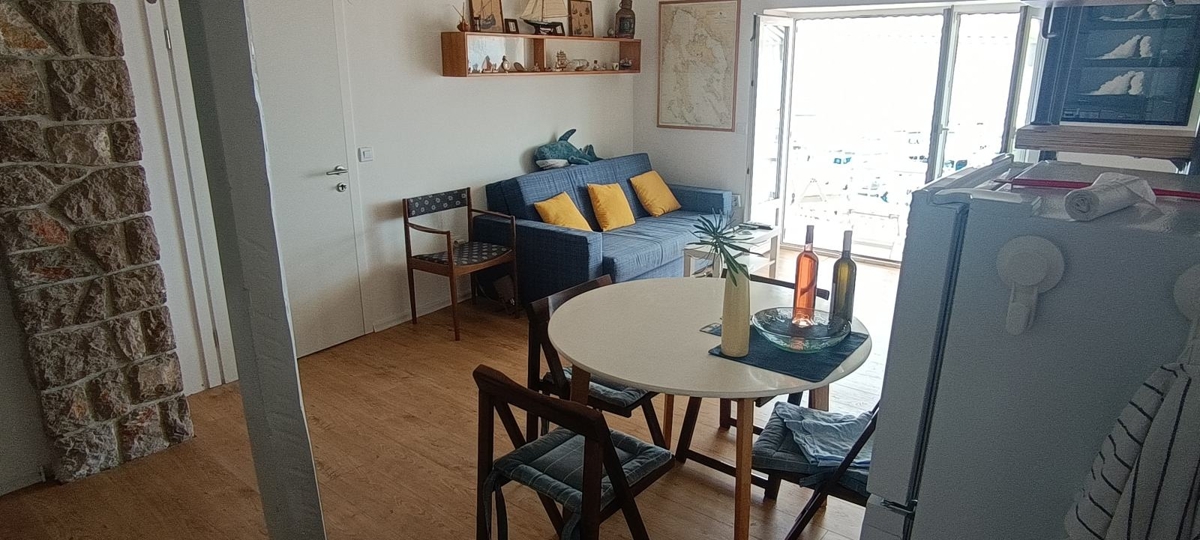 NOVI VINODOLSKI - Apartma v bližini morja s čudovitim razgledom