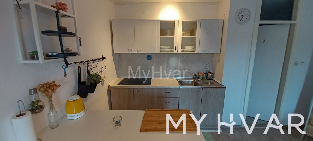 Hiša z več apartmaji v Vrboski