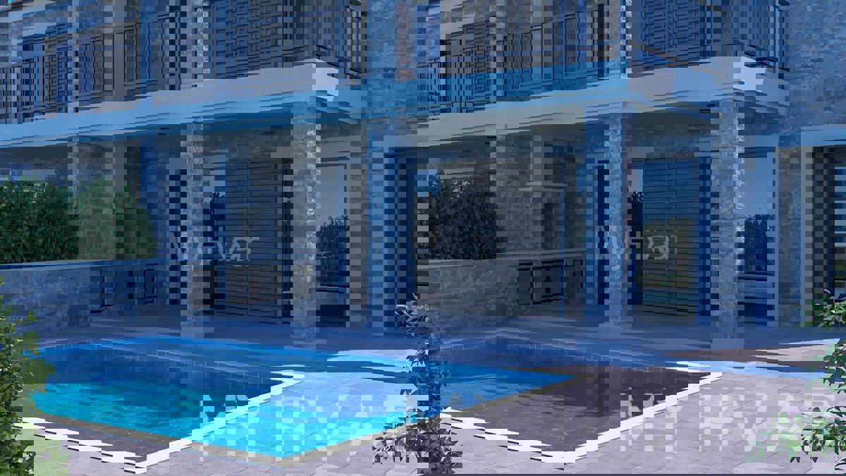 Gradbeno zemljišče z idejno zasnovo v Vrisniku