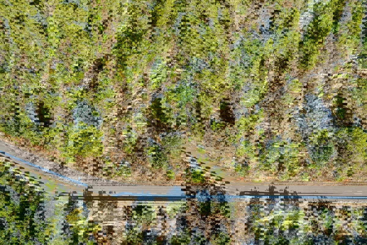 Kmetijska zemljišča v bližini trajektnega pristanišča