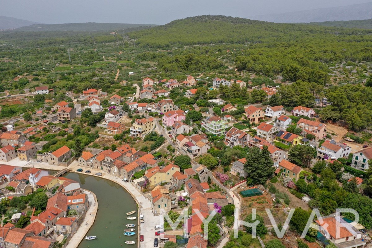 Gradbeno zemljišče v Vrboski Sever