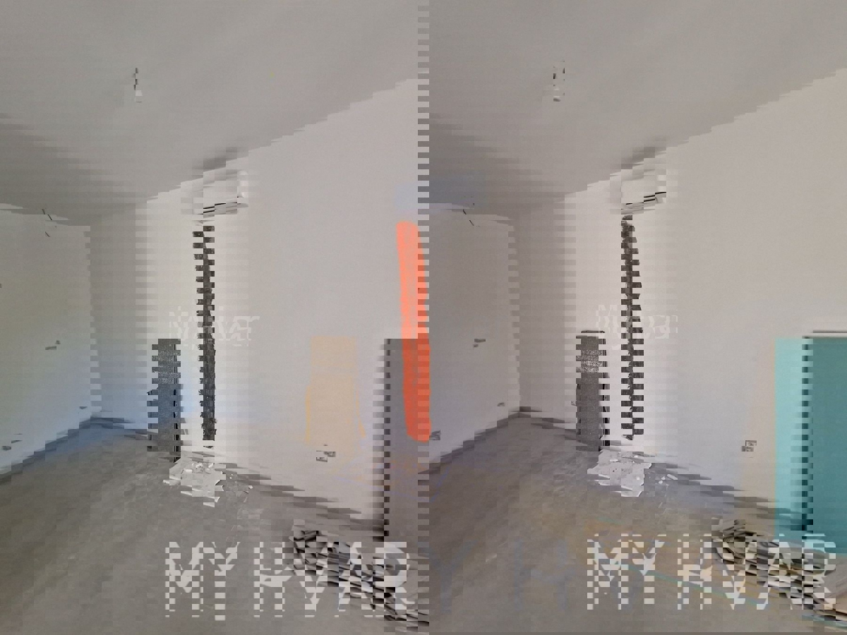 Luksuzni apartma s pogledom na morje