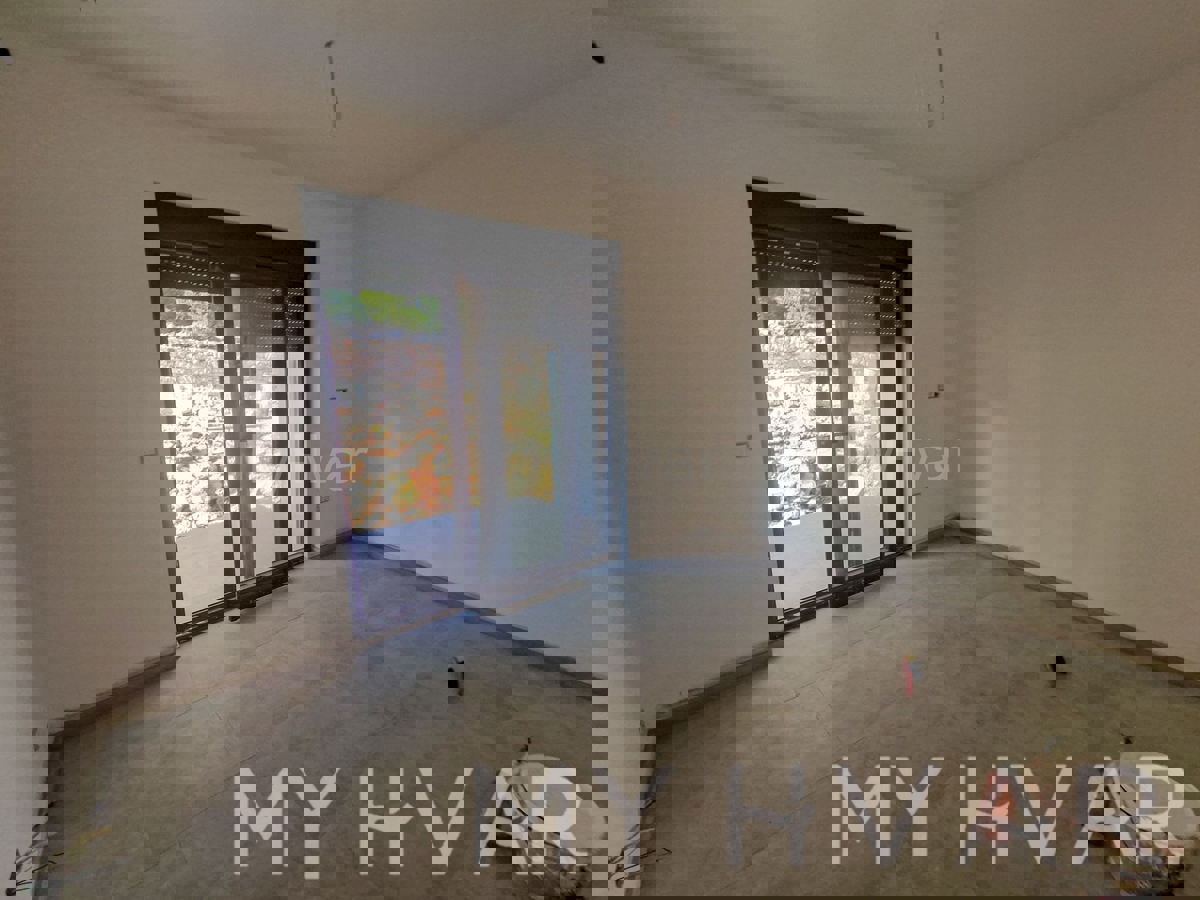 Luksuzni apartma s pogledom na morje