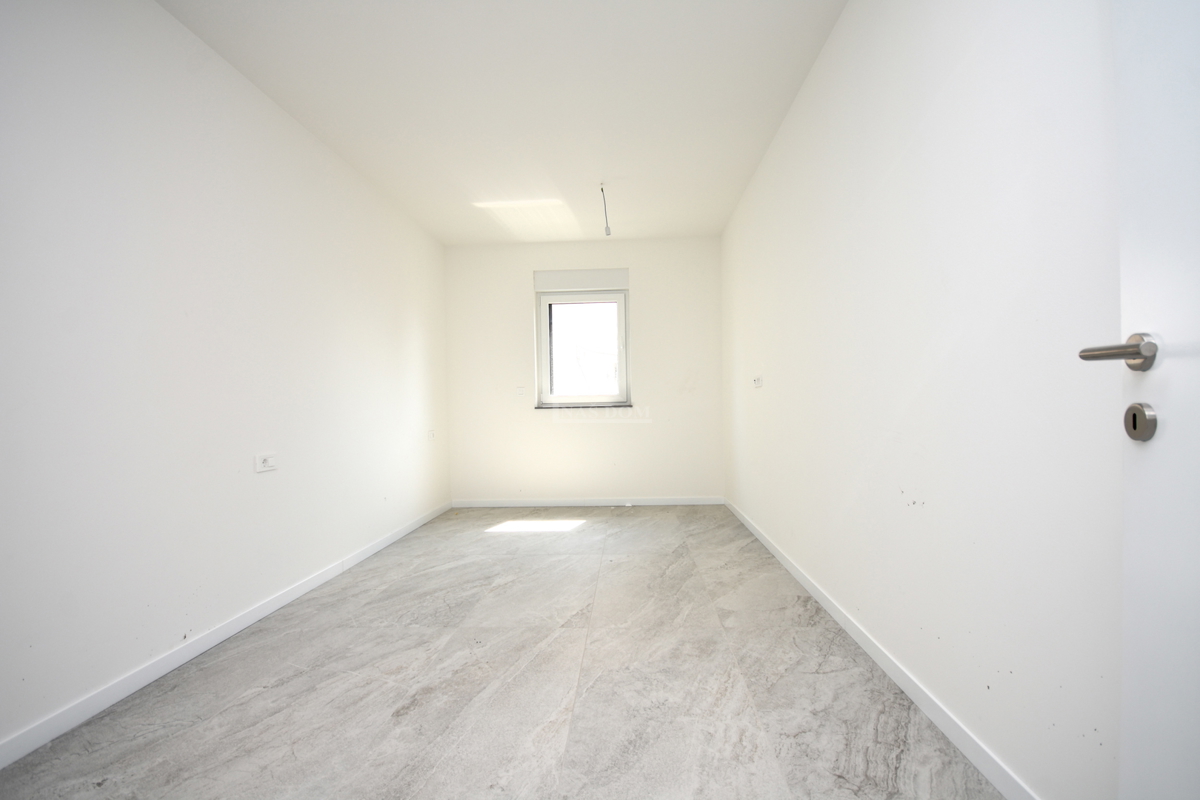 Luksuzno stanovanje S6, pogled na morje, 50m od plaže