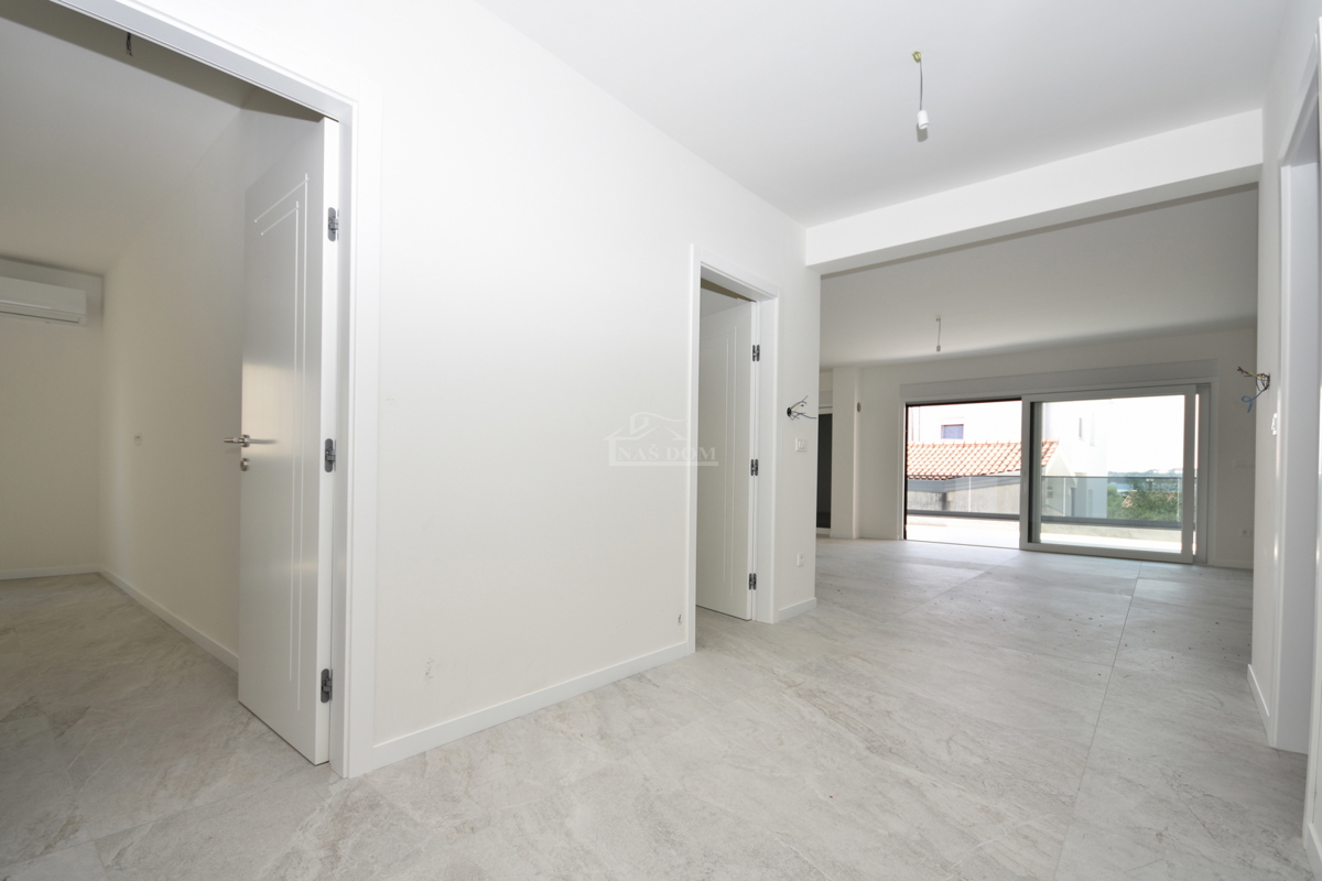 Luksuzno stanovanje S6, pogled na morje, 50m od plaže