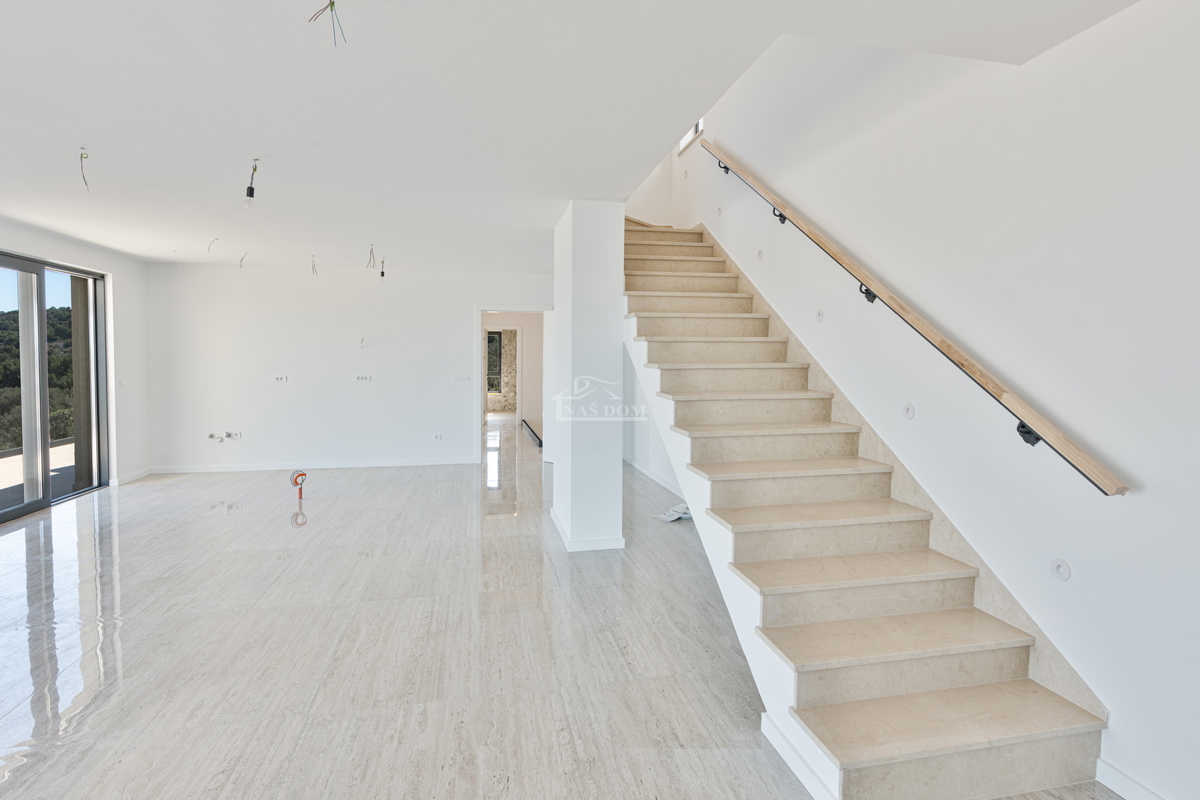 Luksuzna vila s panoramskim pogledom na morje – Betina, otok Murter