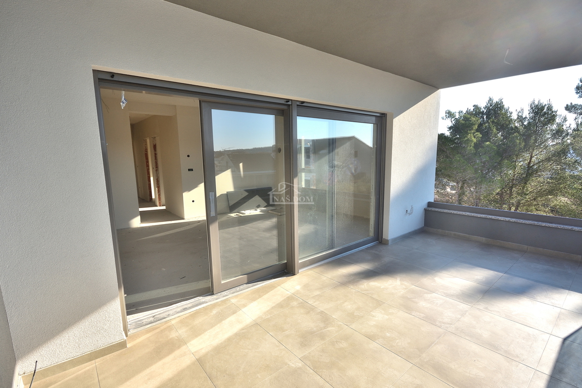 Vodice, Srima - NOVOGRADNJA A - S6 Stanovanje z razgledom na morje, 300 m od plaže