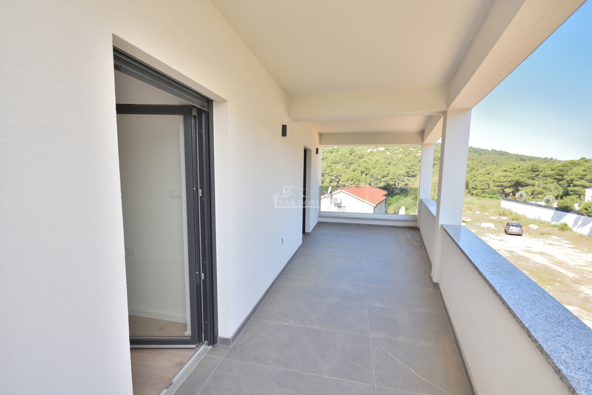 Tribunj, Sovlje - Stanovanje S6 v drugem nadstropju