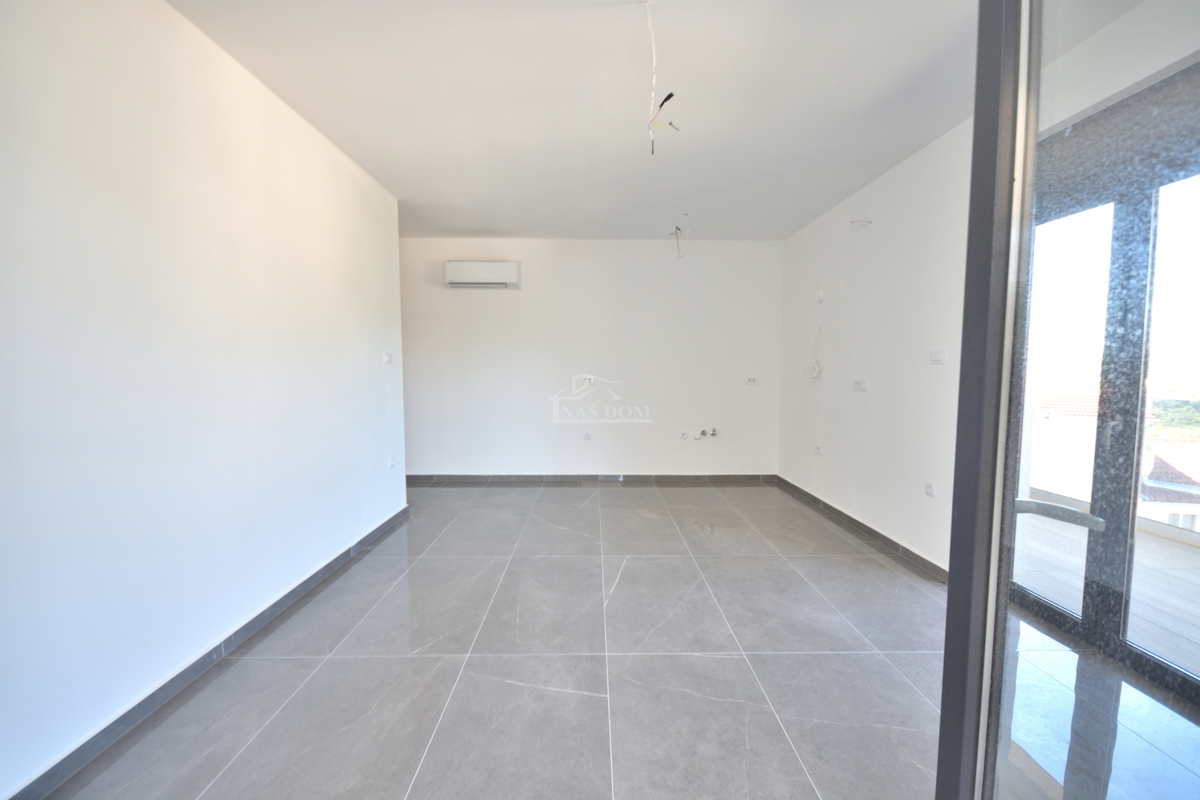 Tribunj, Sovlje - Stanovanje S6 v drugem nadstropju