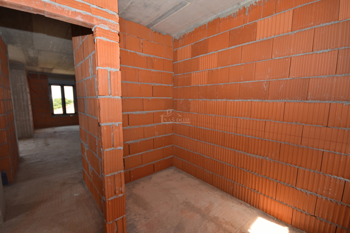 Brodarica - Stanovanje S4 z morskim razgledom, 1. nadstropje