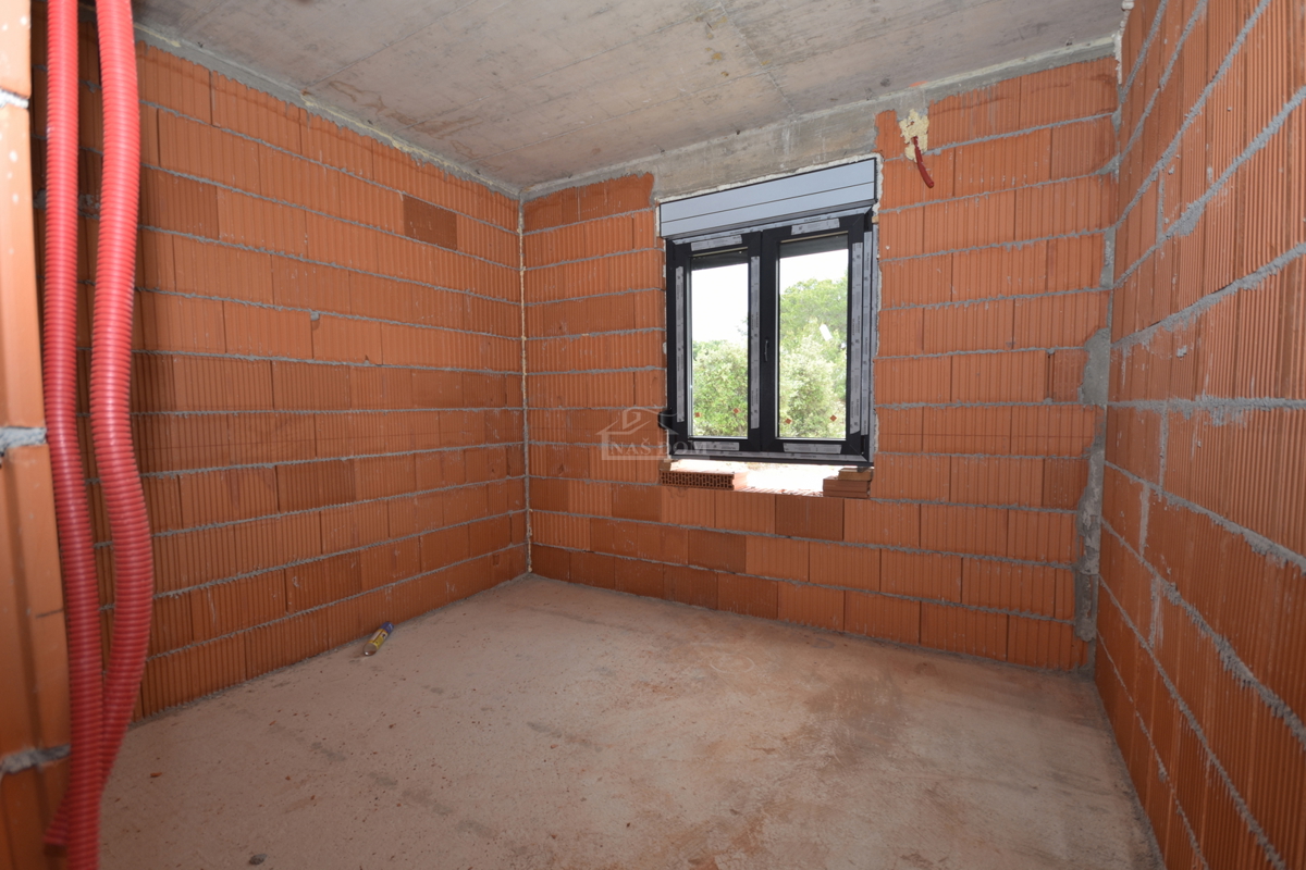 Brodarica - Stanovanje S4 z morskim razgledom, 1. nadstropje