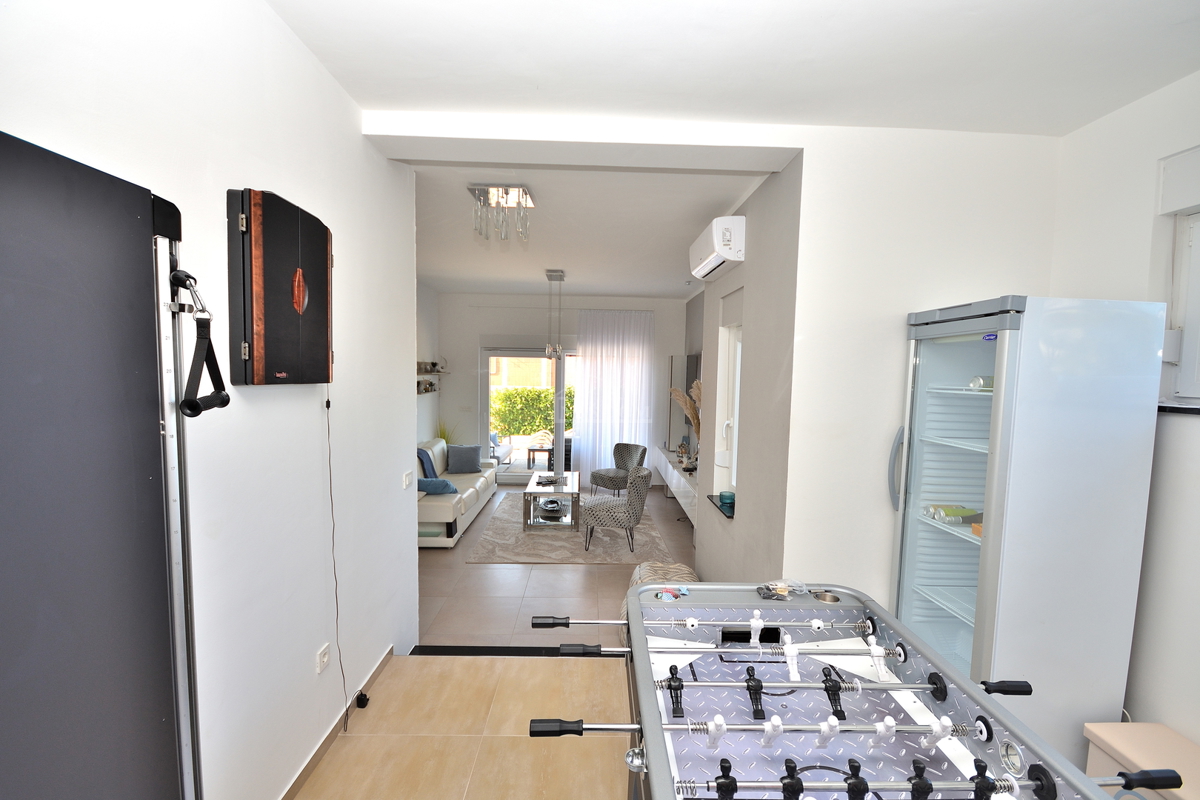 Vodice - vila z razgledom na morje