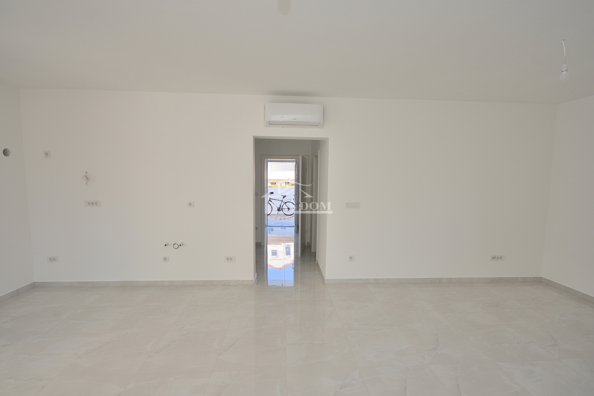 Vodice - NOVOGRADNJA S2 dvojna hiša v bližini plaže