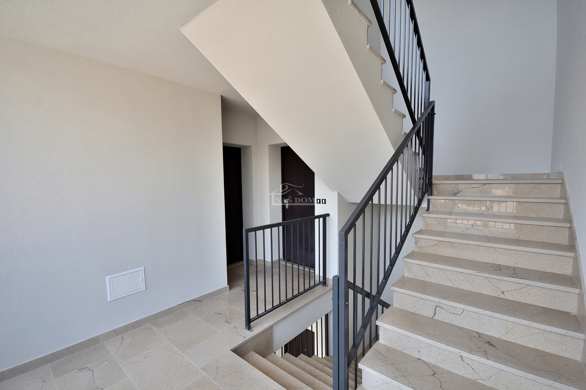 Vodice - NOVOGRADNJA S3 stanovanje s prostorno teraso