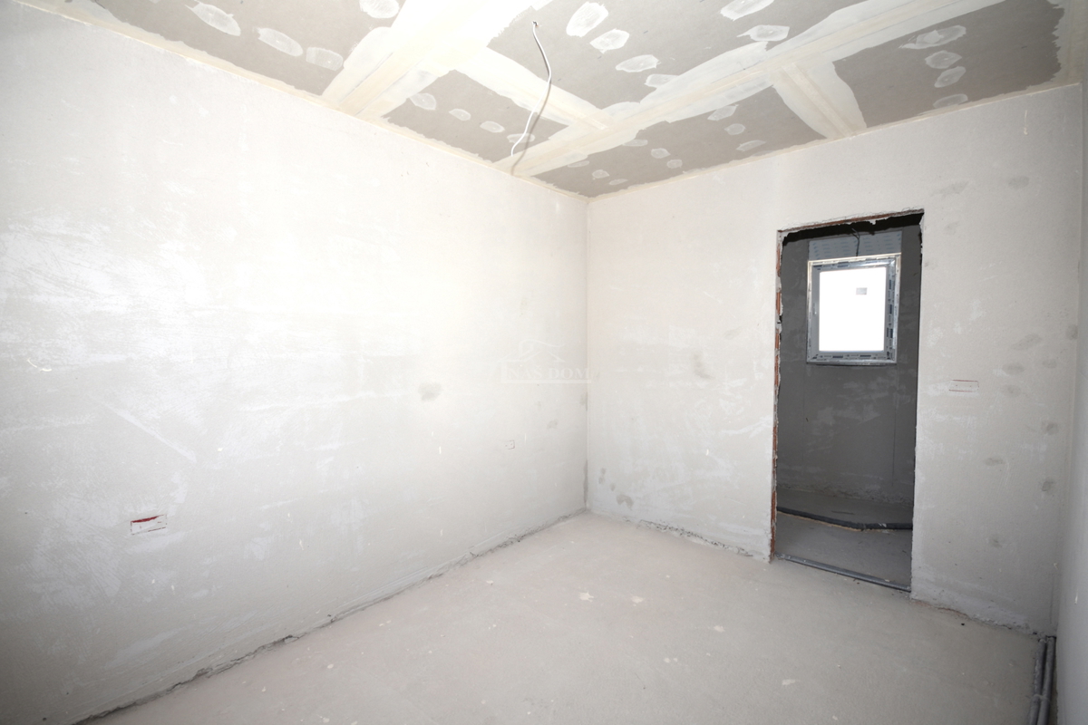 Žaborić - **NOVOGRADNJA** S1 dvojna kuća 70m od morja