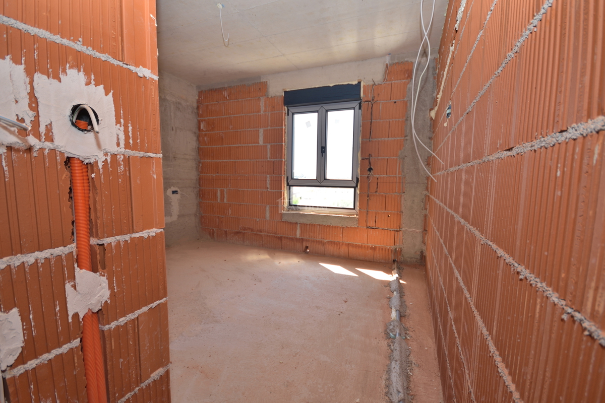 Tribunj - Luksuzno stanovanje S5 na drugem nadstropju, pogled na morje