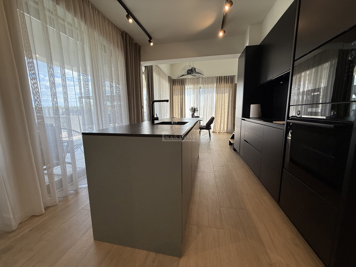 Danilo, Biranj - Prekrasna pritlična hiša s bazenom