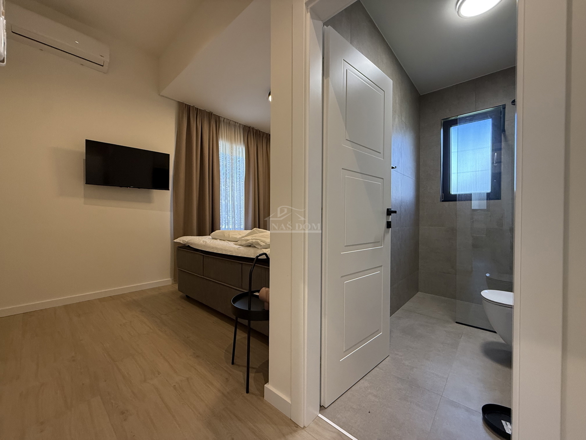 Danilo, Biranj - Prekrasna pritlična hiša s bazenom