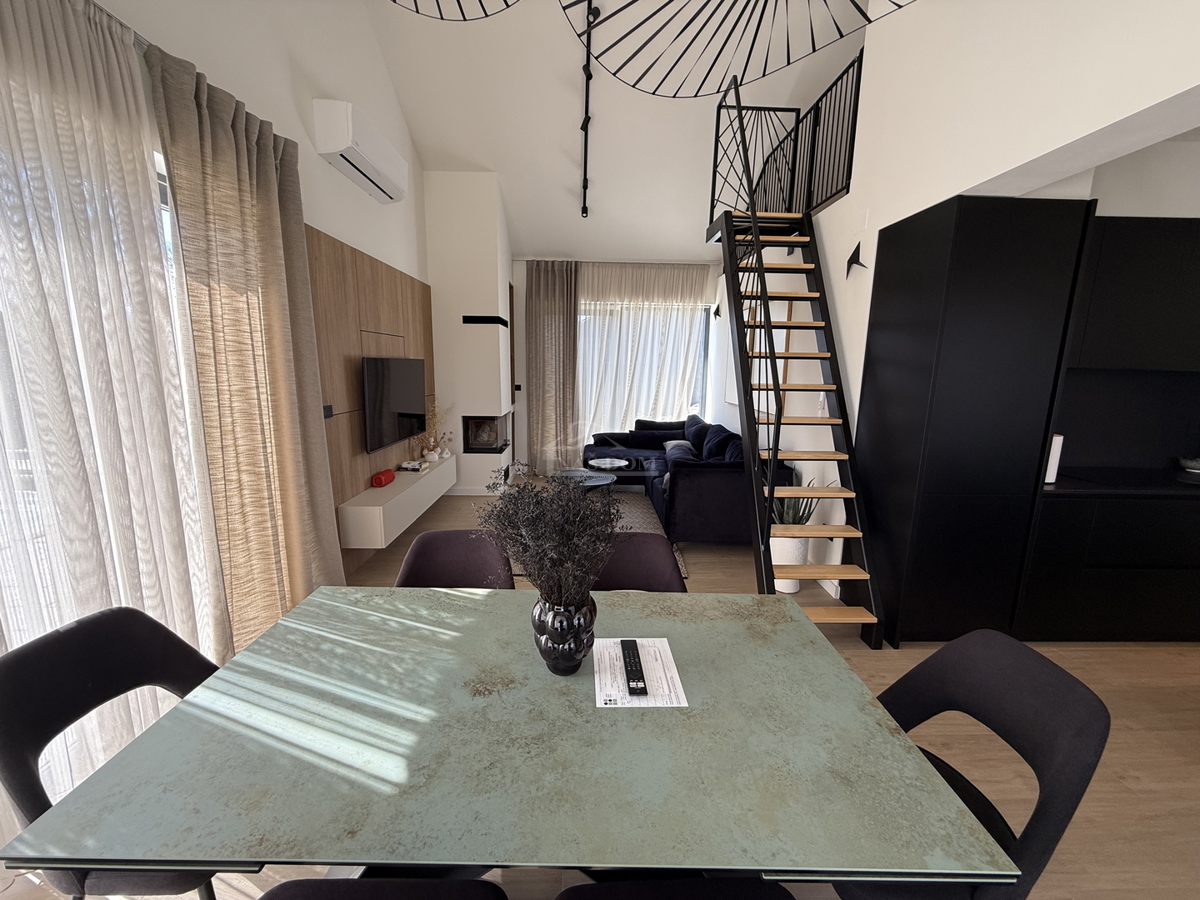 Danilo, Biranj - Prekrasna pritlična hiša s bazenom