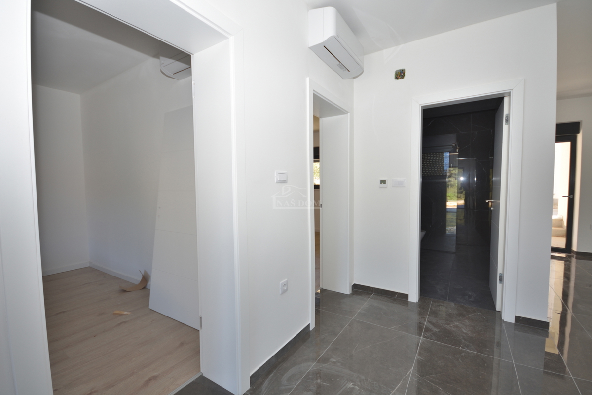 Tribunj, Sovlje - Luksuzno stanovanje S2 le 50 m od morja