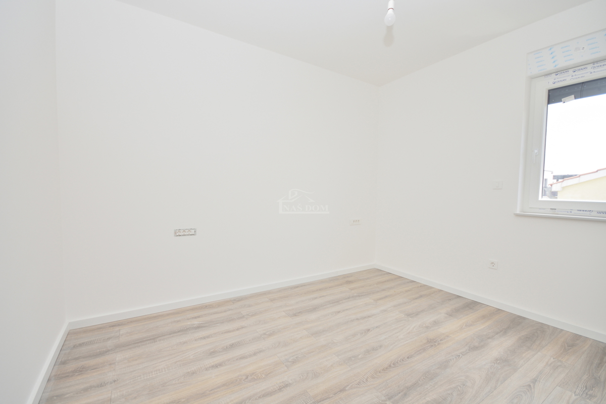 Vodice - Luksuzno stanovanje S3, 600 m od plaže