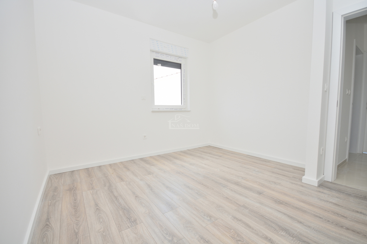 Vodice - Luksuzno stanovanje S3, 600 m od plaže