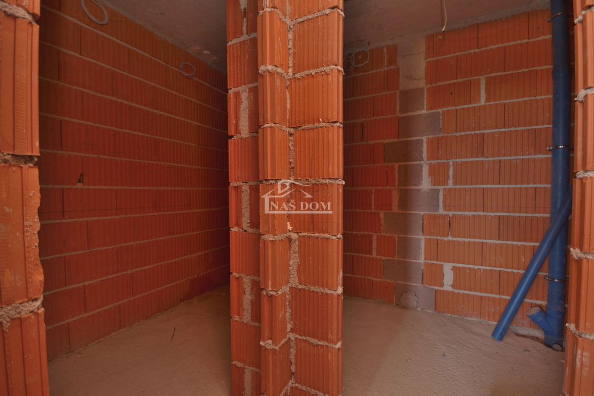 Vodice - Stanovanje S5, 1. nadstropje, pogled na morje - PRILOŽNOST